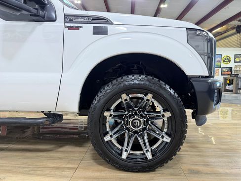 Used 2013 Ford F250 XL RWD image 5