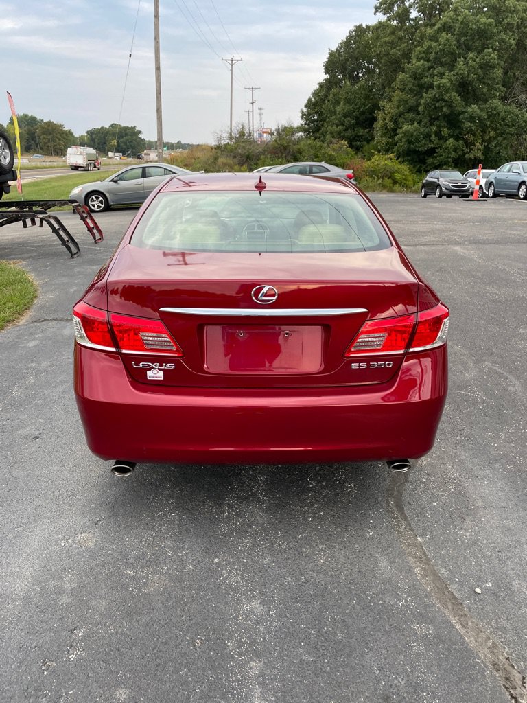 Used 2010 Lexus ES 350 w/ Preferred Accessory Package FWD image 4