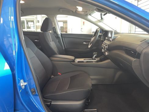 Used 2023 Nissan Sentra SV FWD image 14