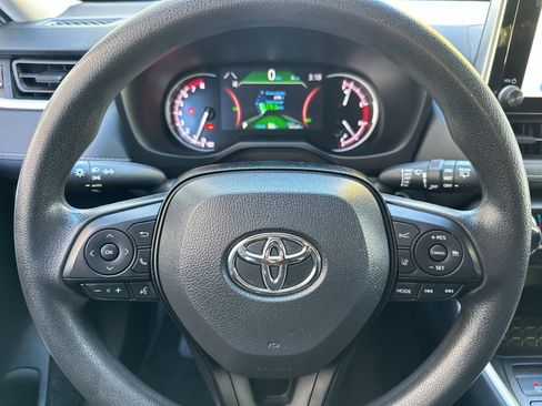 Used 2024 Toyota RAV4 XLE image 26