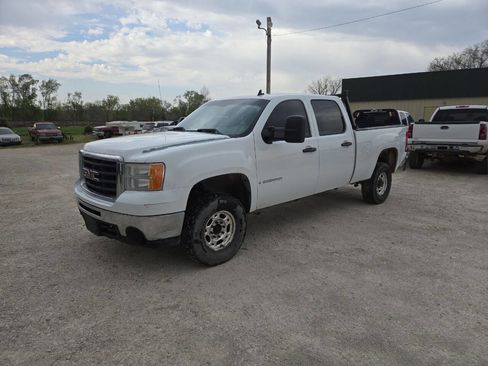 Used 2008 GMC Sierra 2500 W/T image 4