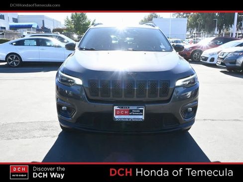 Used 2023 Jeep Cherokee Altitude Lux w/ Lux Elite Package image 2