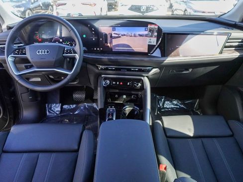 New 2025 Audi Q5 Prestige image 28