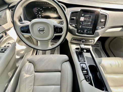 Used 2021 Volvo XC90 T6 Inscription AWD/4WD image 10