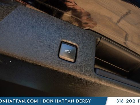 Used 2023 Ford Escape Platinum AWD/4WD image 31