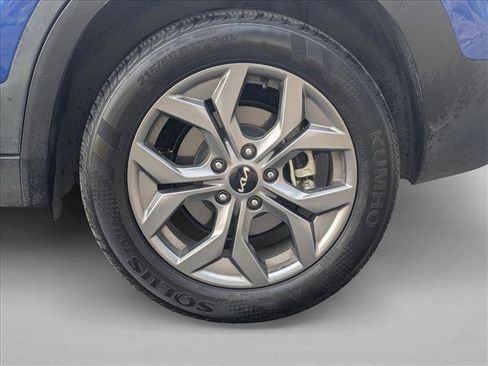 Used 2024 Kia Seltos S image 21