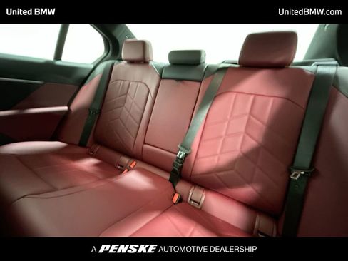 Used 2025 BMW 530i w/ M Sport Package image 21