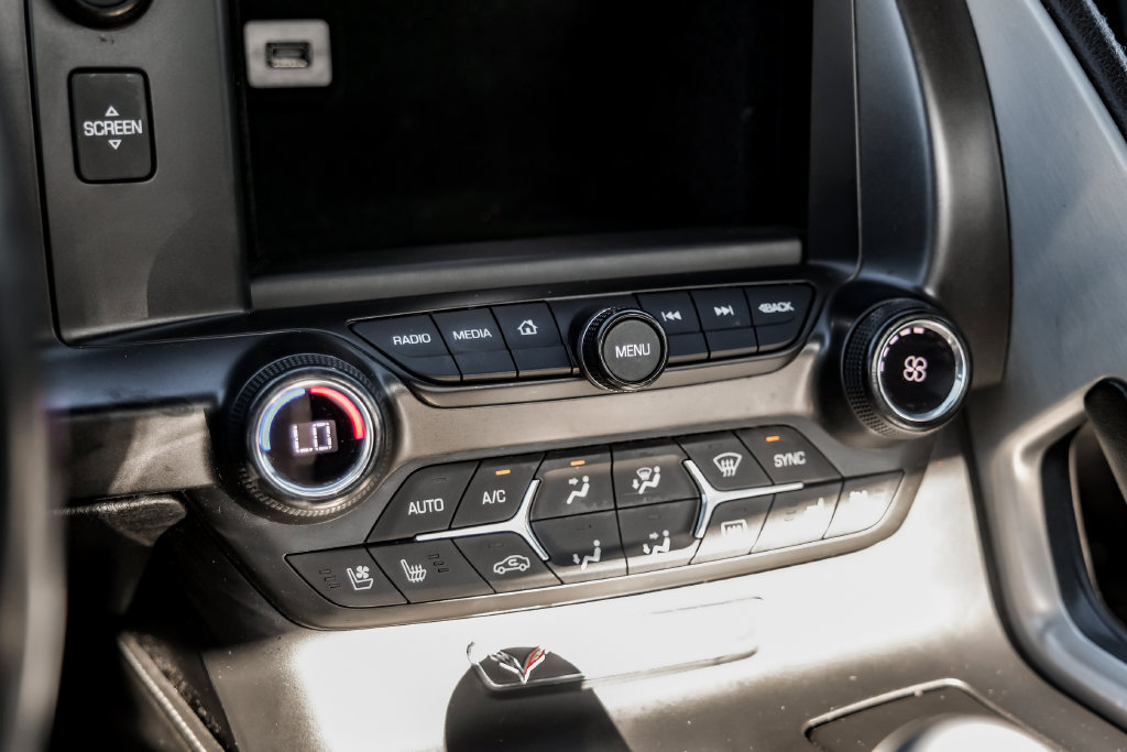 Used 2014 Chevrolet Corvette Stingray Convertible w/ 2LT Preferred Equipment Group RWD image 25