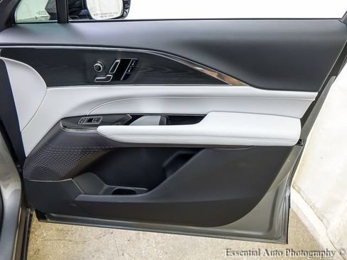 Certified 2024 Cadillac Lyriq Luxury AWD/4WD image 26