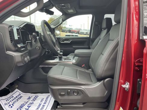 Used 2026 Chevrolet Silverado 1500 LTZ w/ LTZ Premium Package image 16