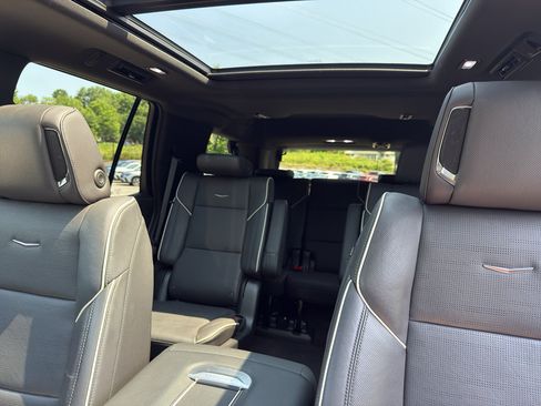 Used 2023 Cadillac Escalade Sport w/ Touring Package AWD/4WD image 8