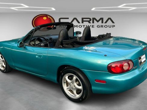 Used 2002 MAZDA MX-5 Miata LS image 46