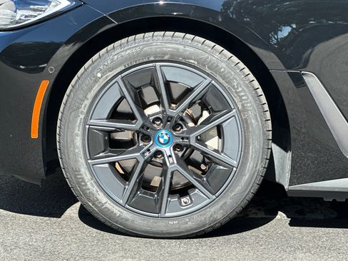 Used 2024 BMW i4 eDrive35 w/ Convenience Package RWD image 37