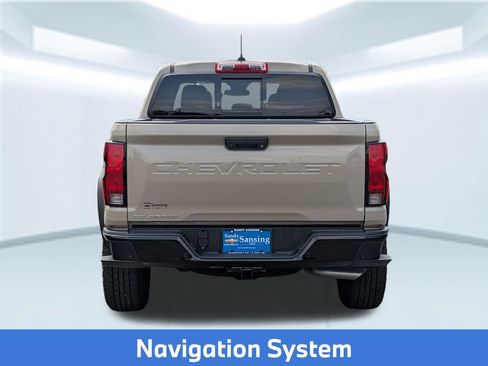 Used 2024 Chevrolet Colorado Trail Boss w/ Advanced Trailering Package AWD/4WD image 5