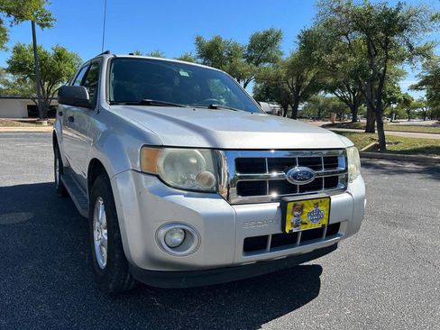 Used 2009 Ford Escape XLT FWD image 10