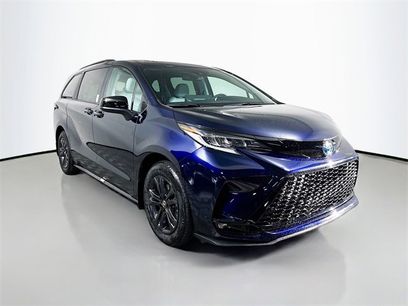 New 2025 Toyota Sienna XSE