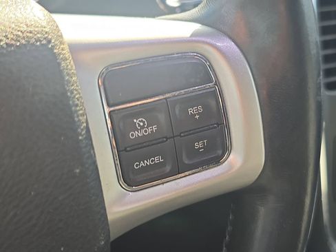 Used 2018 Dodge Grand Caravan GT image 21