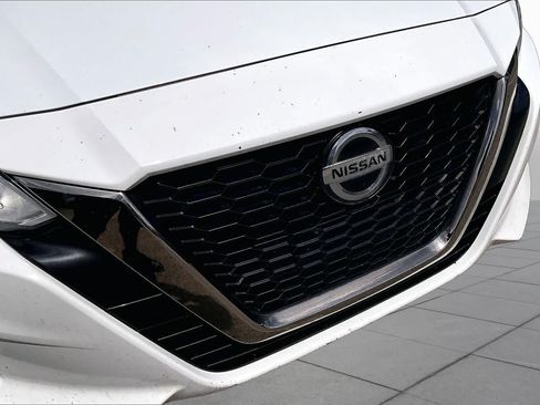 Used 2022 Nissan Altima 2.5 SR FWD image 30
