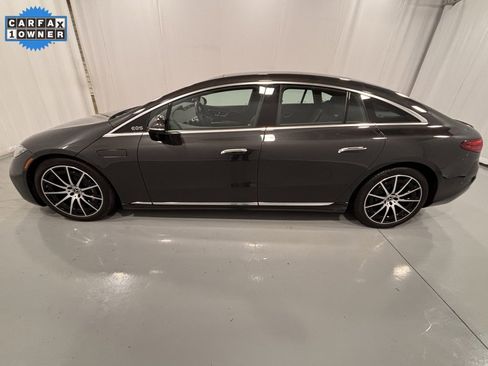Certified 2022 Mercedes-Benz EQS 580 4MATIC Sedan image 9