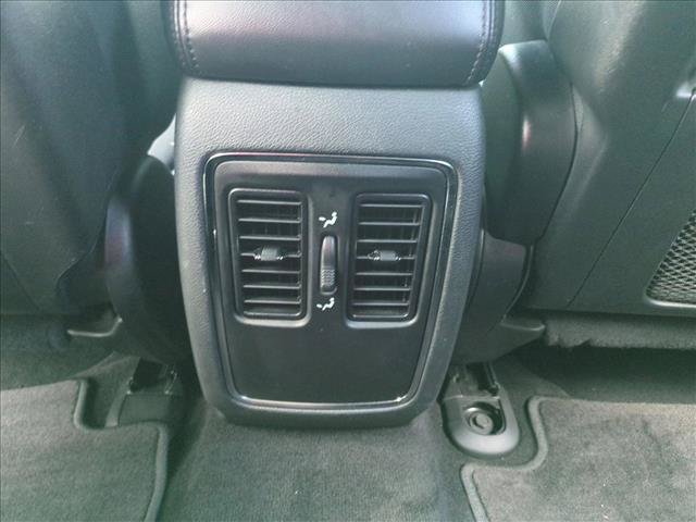 Used 2016 Jeep Grand Cherokee Laredo w/ Quick Order Package 23E RWD image 16