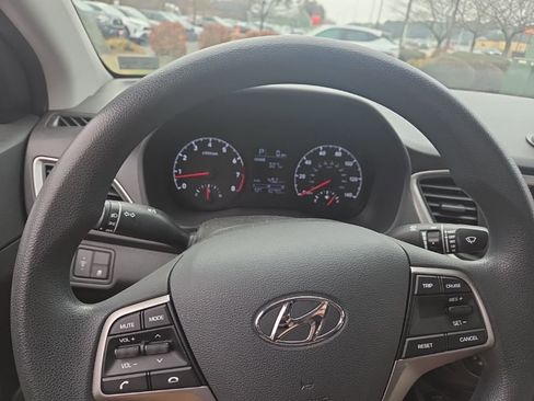 Used 2020 Hyundai Accent SE image 14