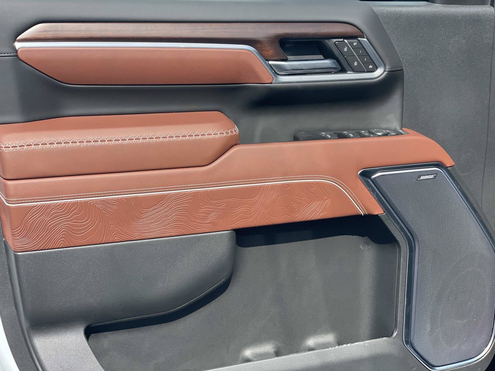 New 2026 GMC Sierra 2500 Denali Ultimate AWD/4WD image 19