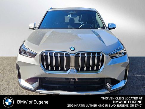 Used 2024 BMW X1 xDrive28i image 8