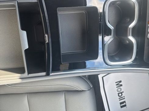 New 2026 Chevrolet Traverse LT w/ Midnight/Sport Edition image 31