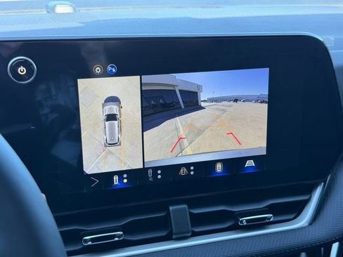 New 2026 Chevrolet Equinox LT w/ Convenience Package II image 31