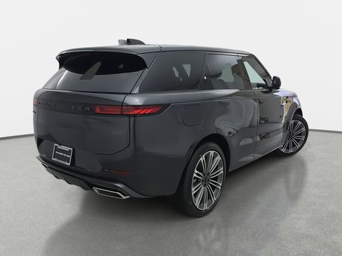 New 2026 Land Rover Range Rover Sport Dynamic SE image 5