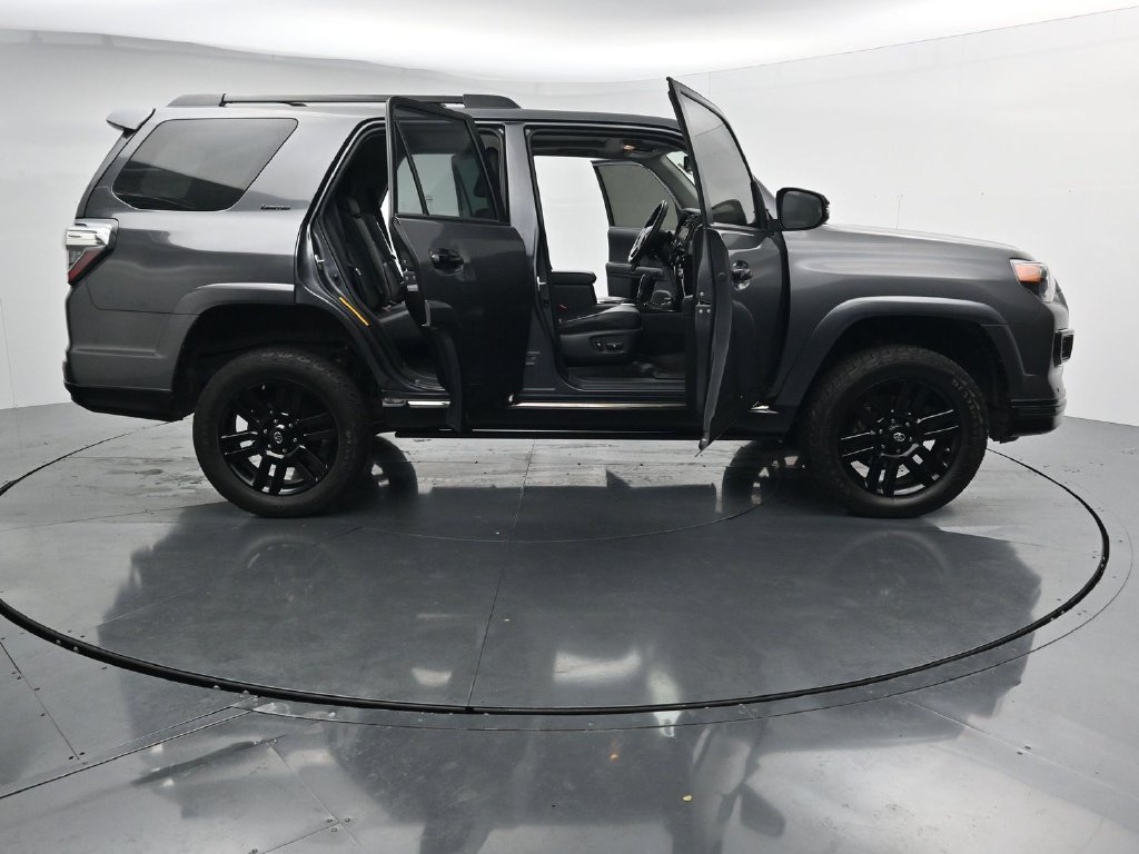 Used 2021 Toyota 4Runner Nightshade AWD/4WD image 27