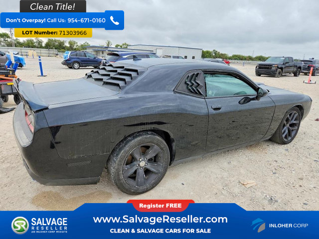 Used 2016 Dodge Challenger R/T RWD image 4