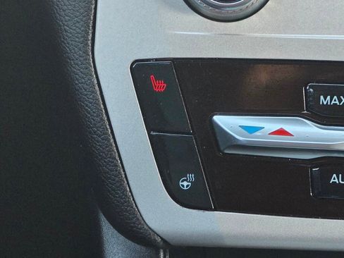 Used 2023 Ford Explorer XLT w/ Equipment Group 202A image 16