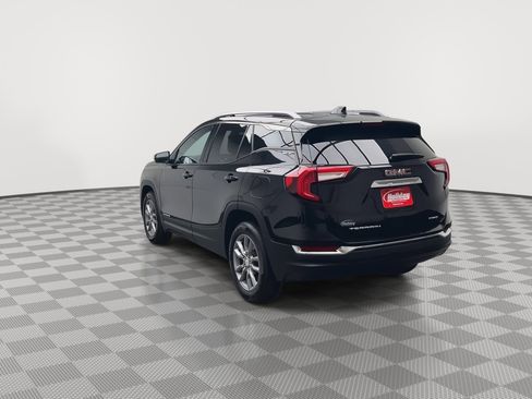 Certified 2024 GMC Terrain SLT image 38
