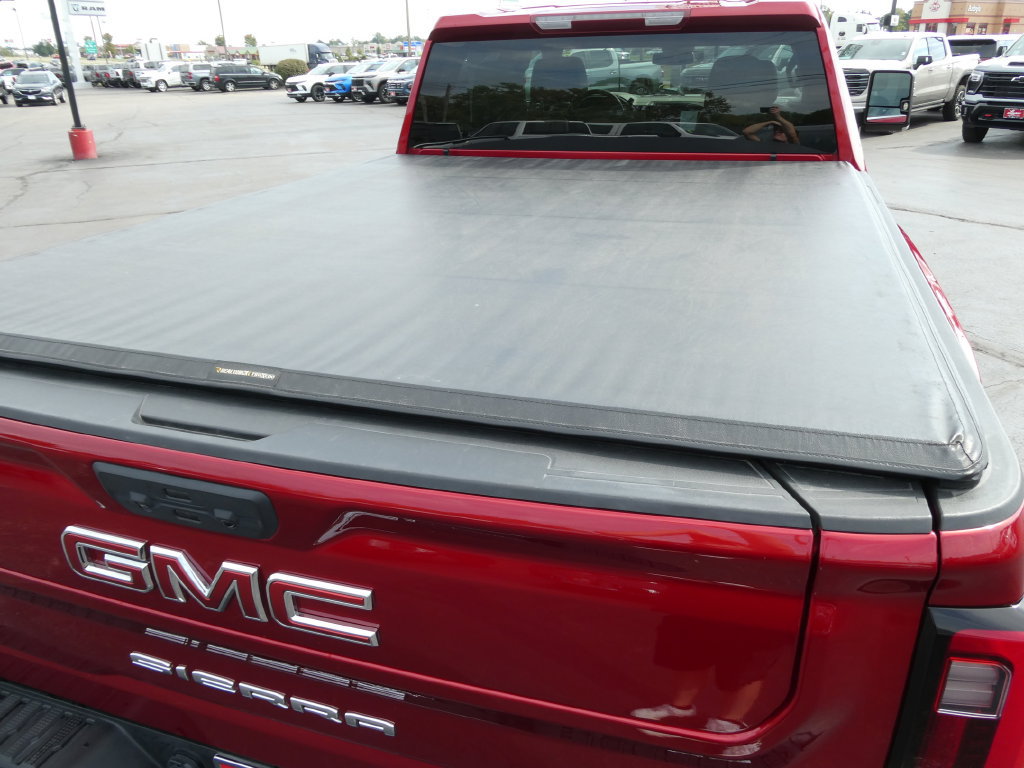 Used 2025 GMC Sierra 2500 SLT AWD/4WD image 18