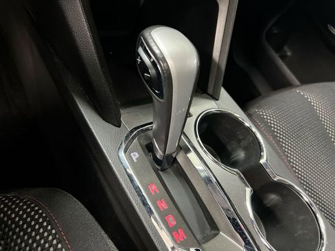 Used 2010 GMC Terrain SLE w/ Convenience Package image 16