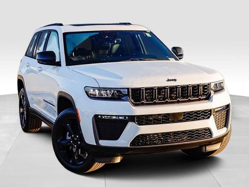 New 2026 Jeep Grand Cherokee Limited image 2