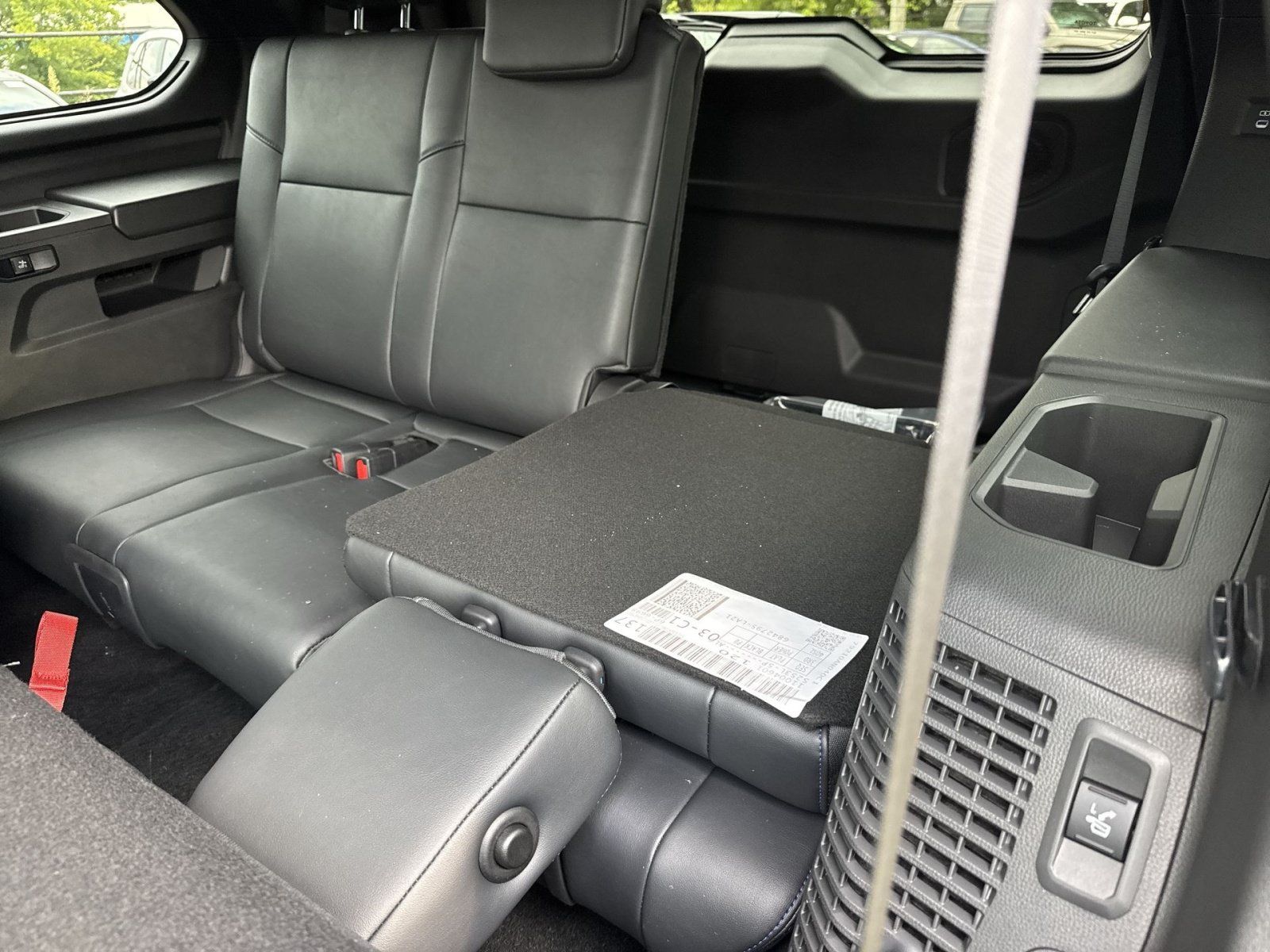 New 2026 Toyota Sequoia Platinum AWD/4WD image 34