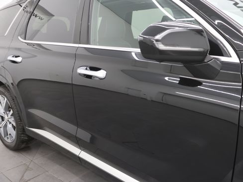 Used 2021 Hyundai Palisade Limited w/ Winter Package image 26