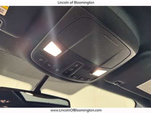 Used 2017 Lincoln MKC Reserve image 44