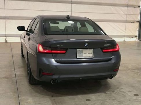 Used 2020 BMW 330i xDrive Sedan w/ Premium Package image 7