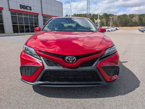 Used 2023 Toyota Camry SE w/ Convenience Package image 8