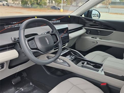 New 2026 Lincoln Nautilus Premier w/ Equipment Group 102A AWD/4WD image 12