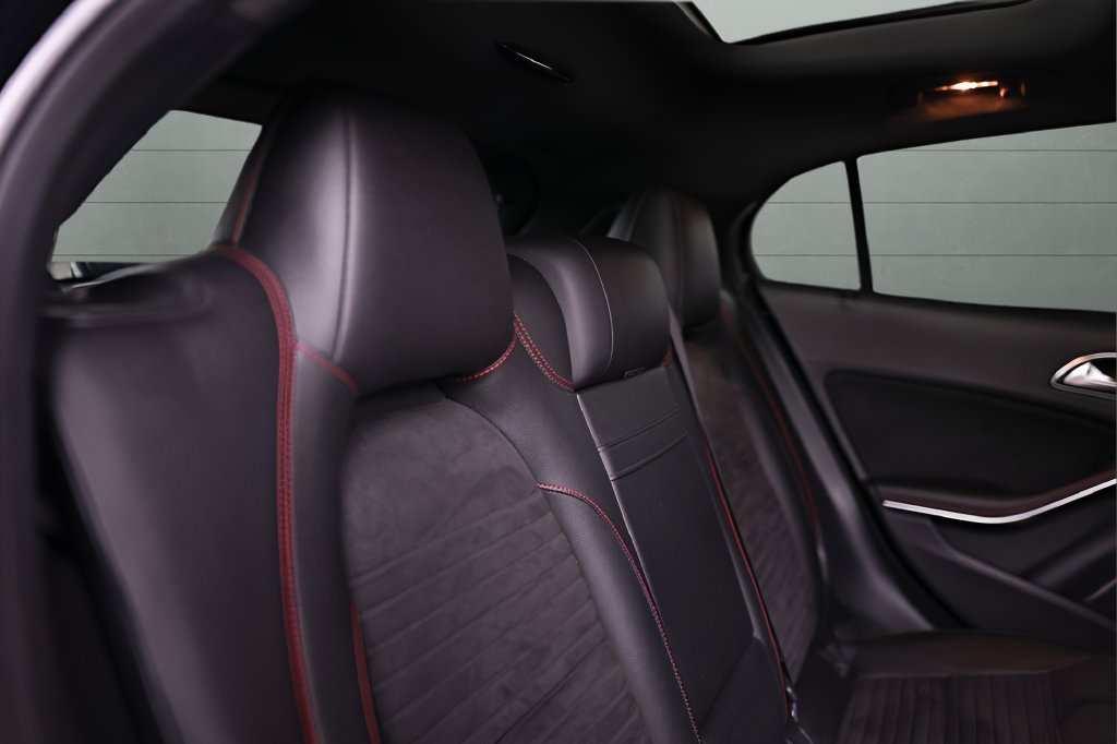 Used 2018 Mercedes-Benz GLA 45 AMG 4MATIC image 59