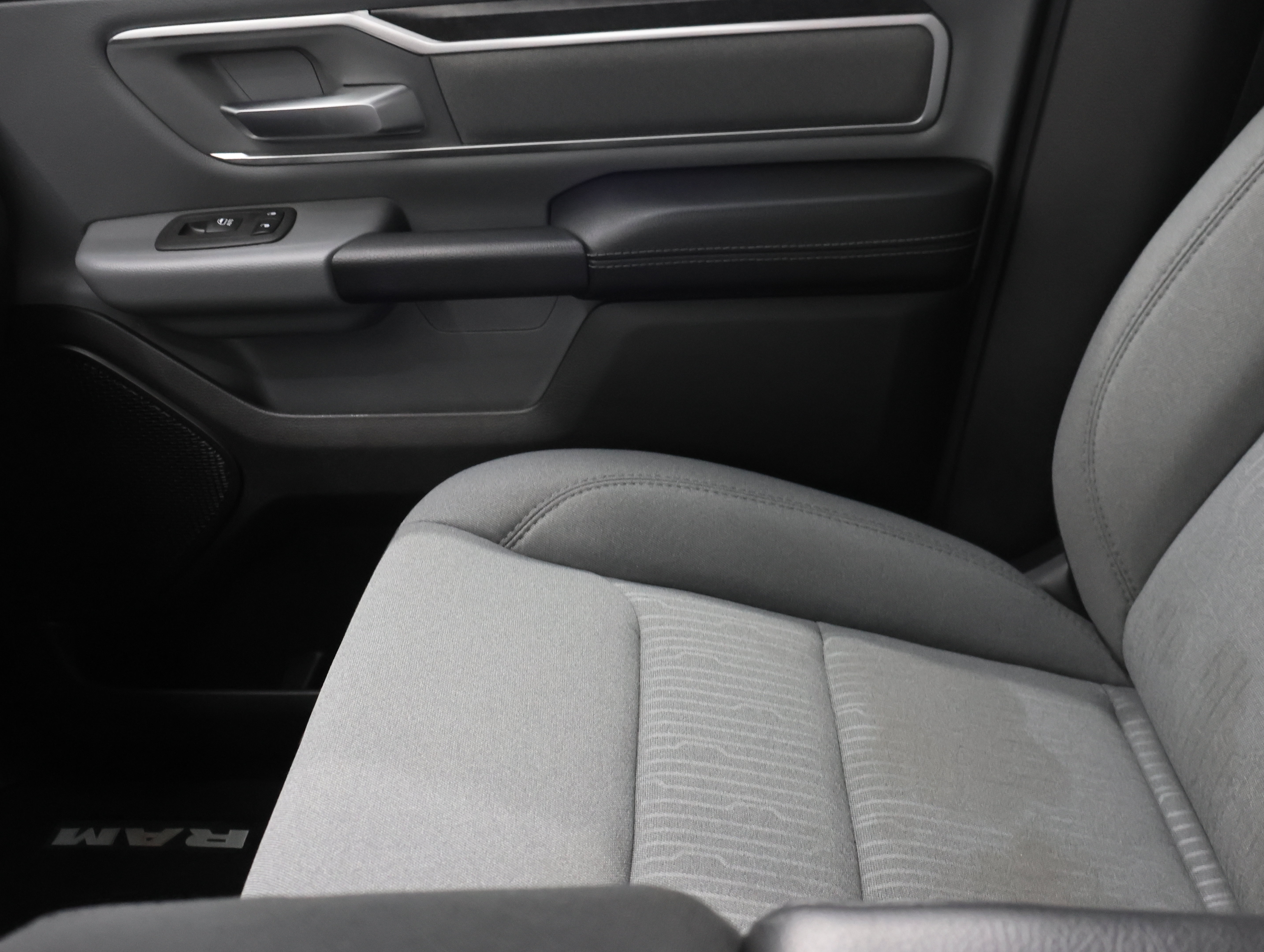 Used 2022 RAM 1500 Big Horn AWD/4WD image 13