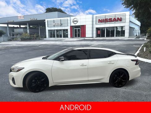 Certified 2023 Nissan Maxima SR w/ Sport Mat Group image 4