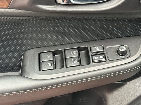 Used 2017 Subaru Outback 2.5i Limited AWD/4WD image 15
