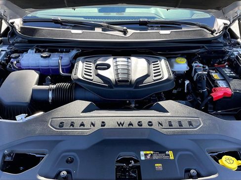 New 2026 Jeep Grand Wagoneer 4WD image 39