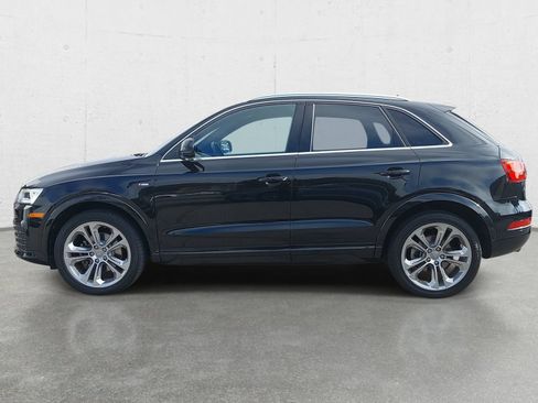 Used 2018 Audi Q3 2.0T Premium Plus w/ Premium Plus Package AWD/4WD image 8