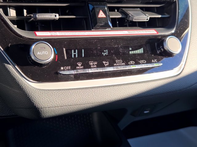 New 2027 Toyota Corolla LE FWD image 20